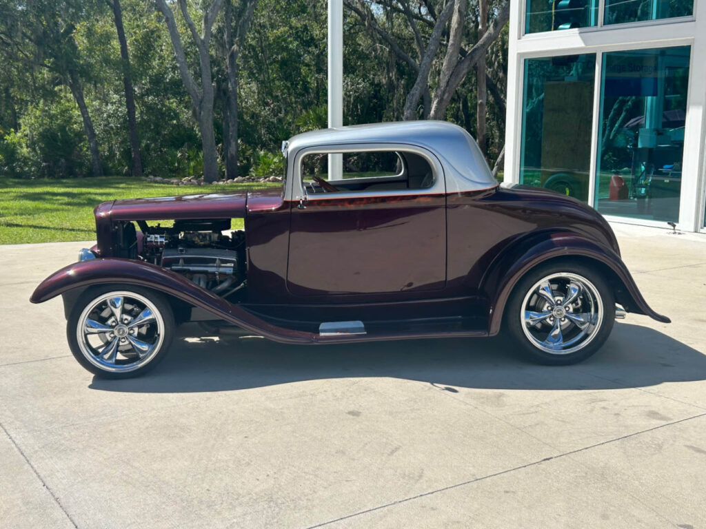 1930 Ford 3 Window Coupe